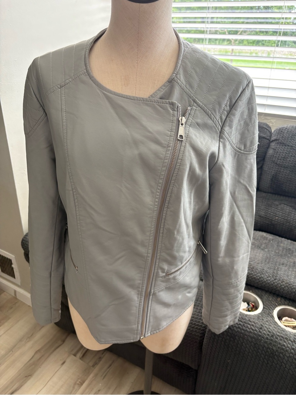 Apt. 9 Women's Light Gray Asymmetrical Zip Imitation leather Moto Jacket